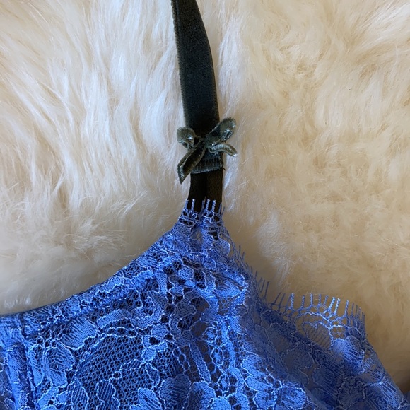 Victoria’s Secret push up balconette bra 34C - Picture 5 of 7